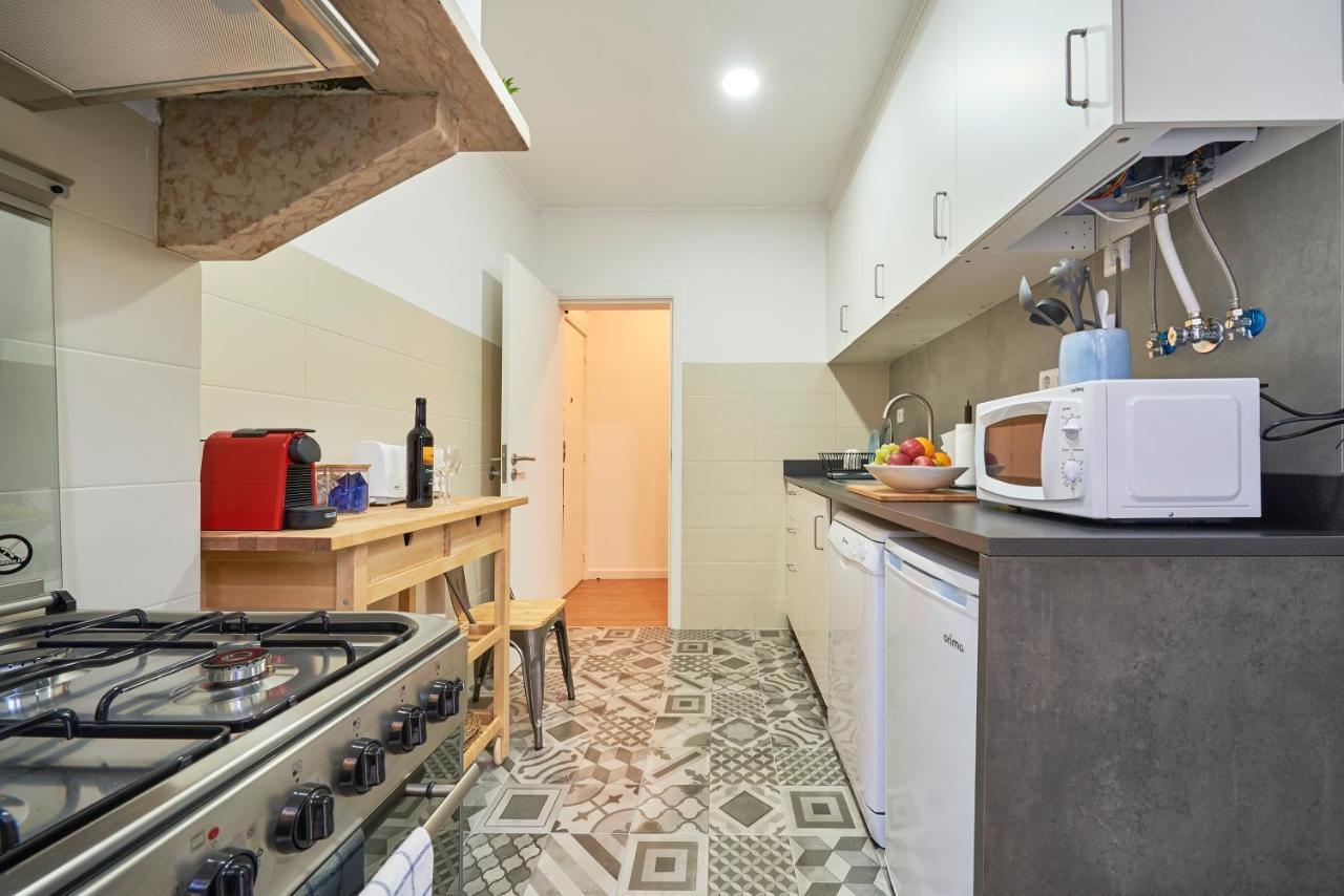 Belem Light Filled Apt With Patio, By Timecooler Lisboa Ngoại thất bức ảnh