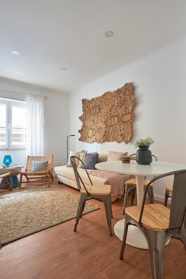 Belem Light Filled Apt With Patio, By Timecooler Lisboa Ngoại thất bức ảnh
